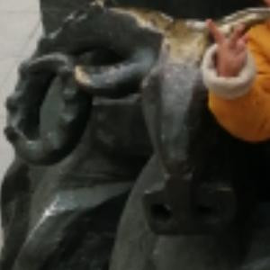 纸砚白