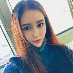 你拿脆弱给谁看