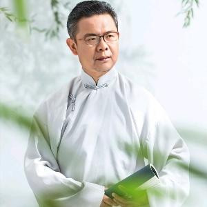 i34023189自由人