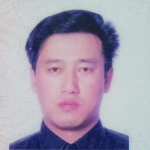 寒风中的烟头儿