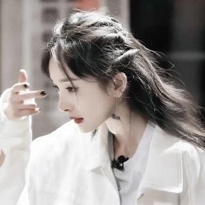 抓住那个飞陀螺