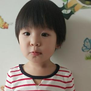 三只小鹿